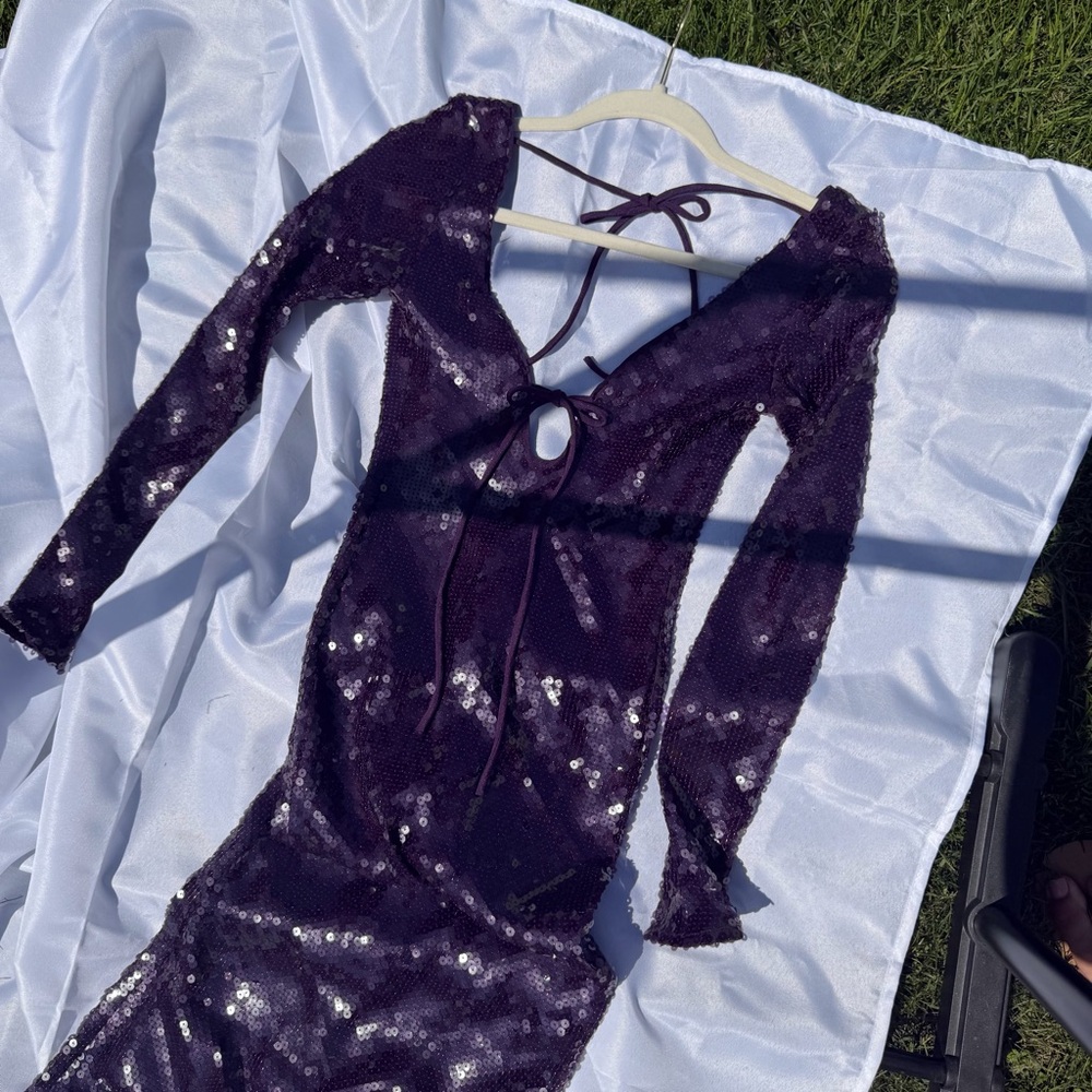 Bardot Verona Sequin Keyhole Tie Front
Maxi Dress